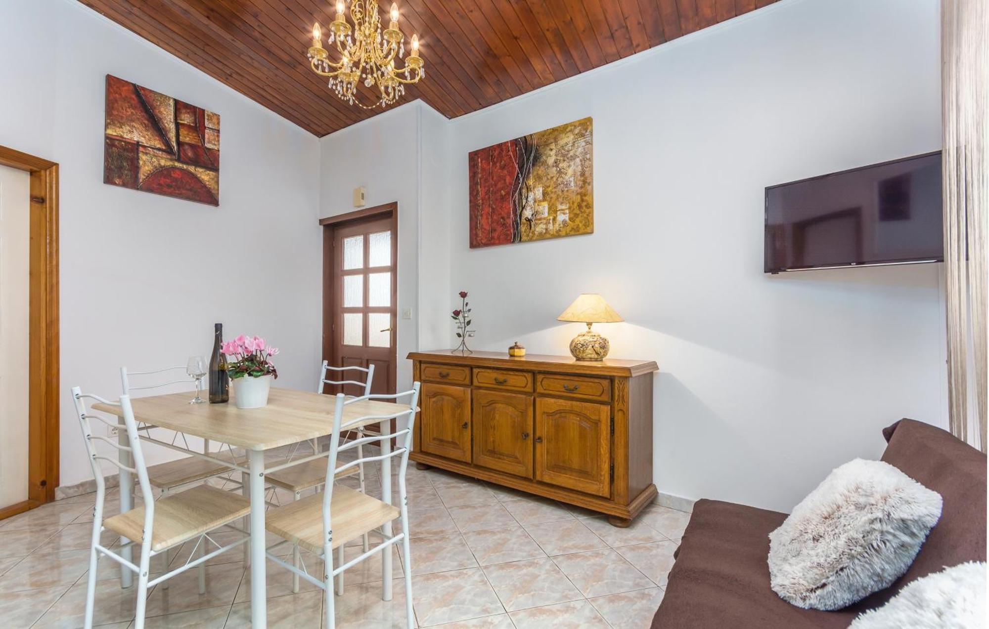 Apartments With A Parking Space Porec - 13927 Room photo