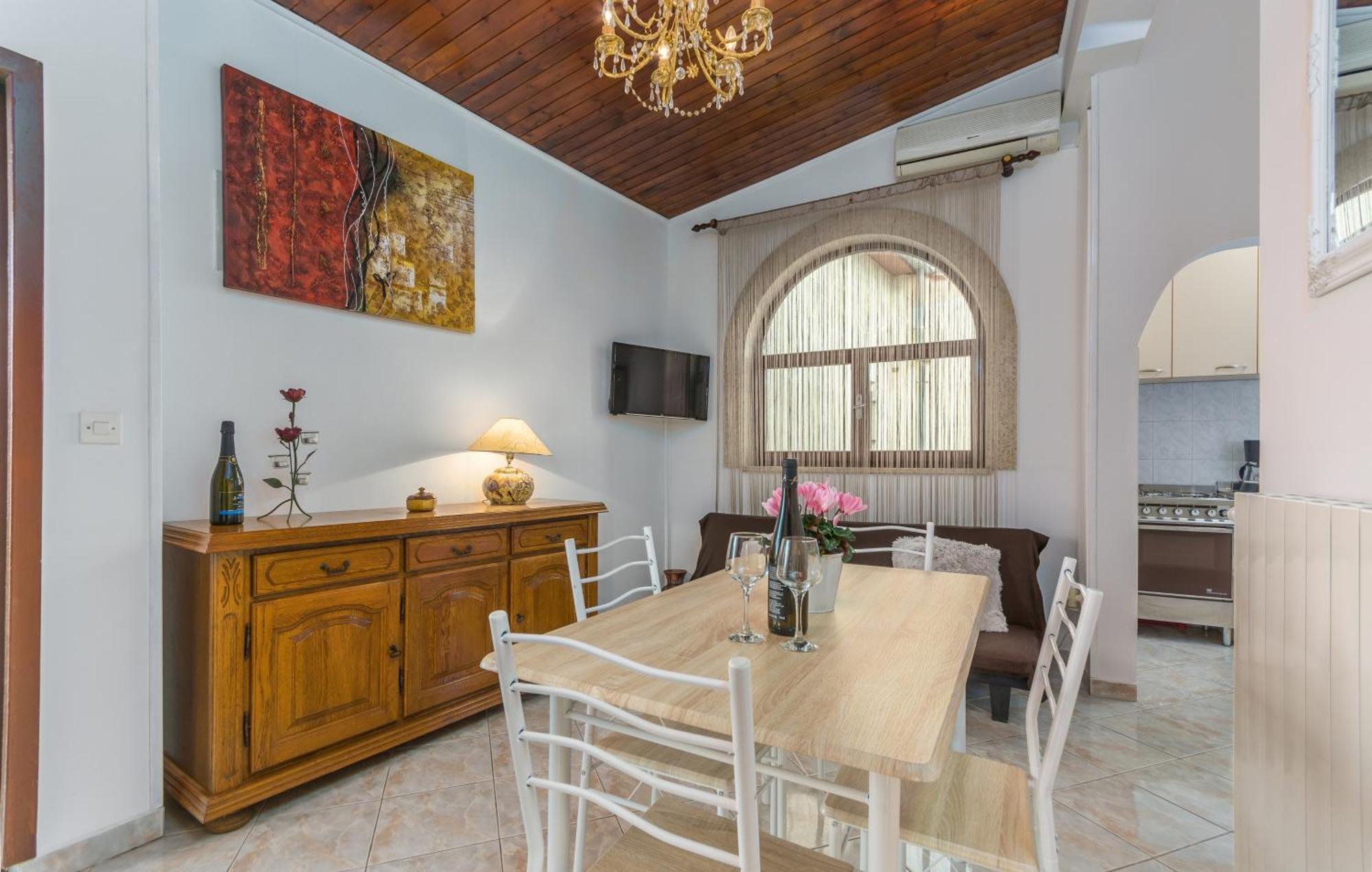 Apartments With A Parking Space Porec - 13927 Room photo